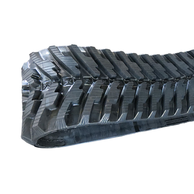 Rubber track for small harvester
