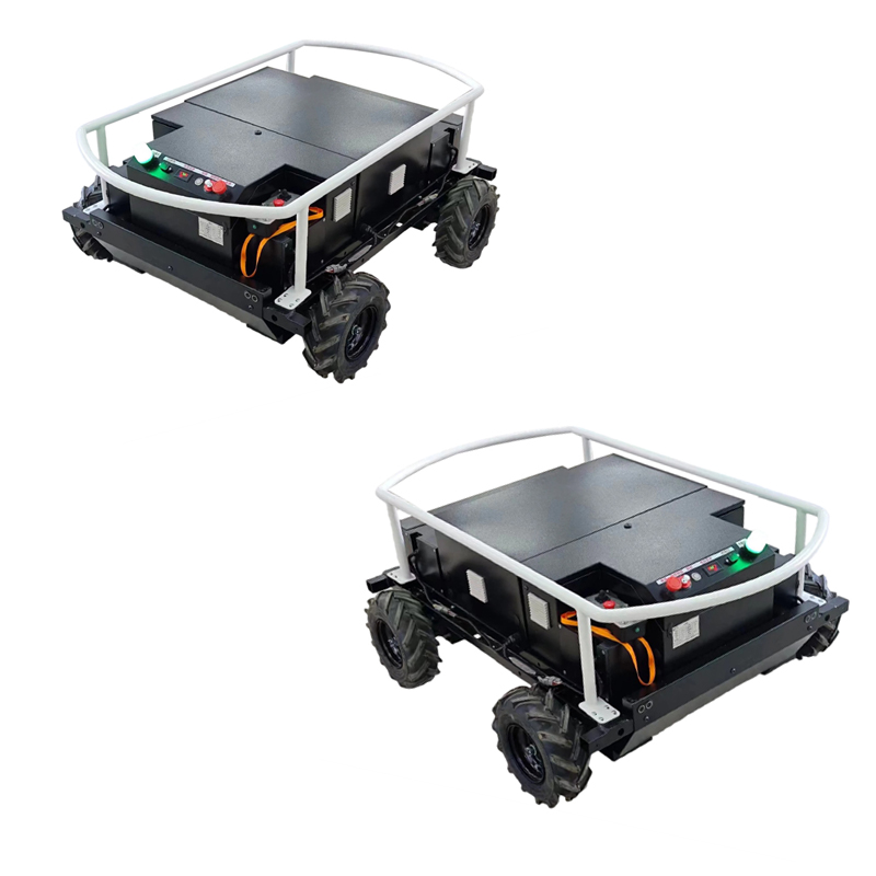 Four wheel traveling chassis