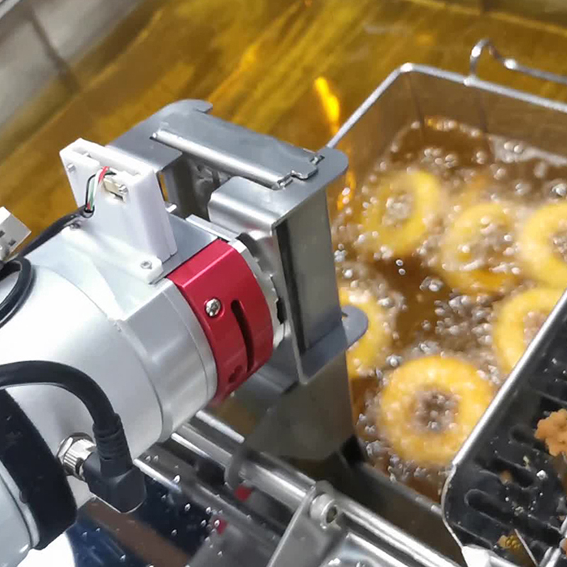 Commercial frying robots